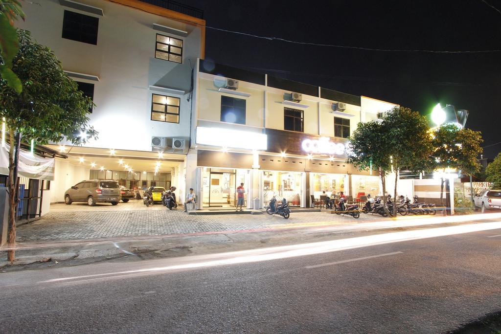 Palapa Hotel Mataram Exterior foto