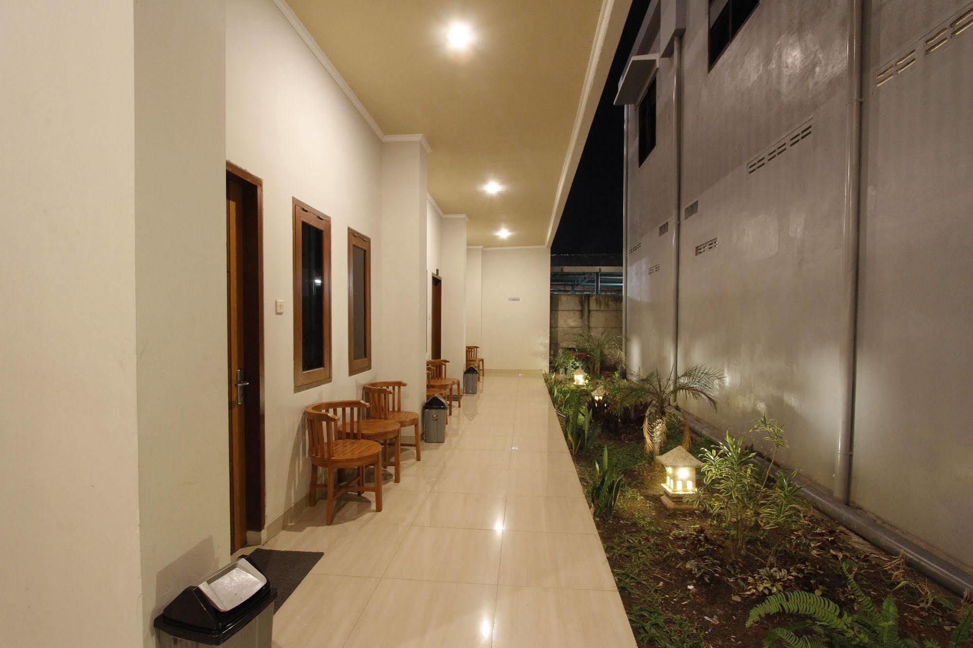 Palapa Hotel Mataram Exterior foto