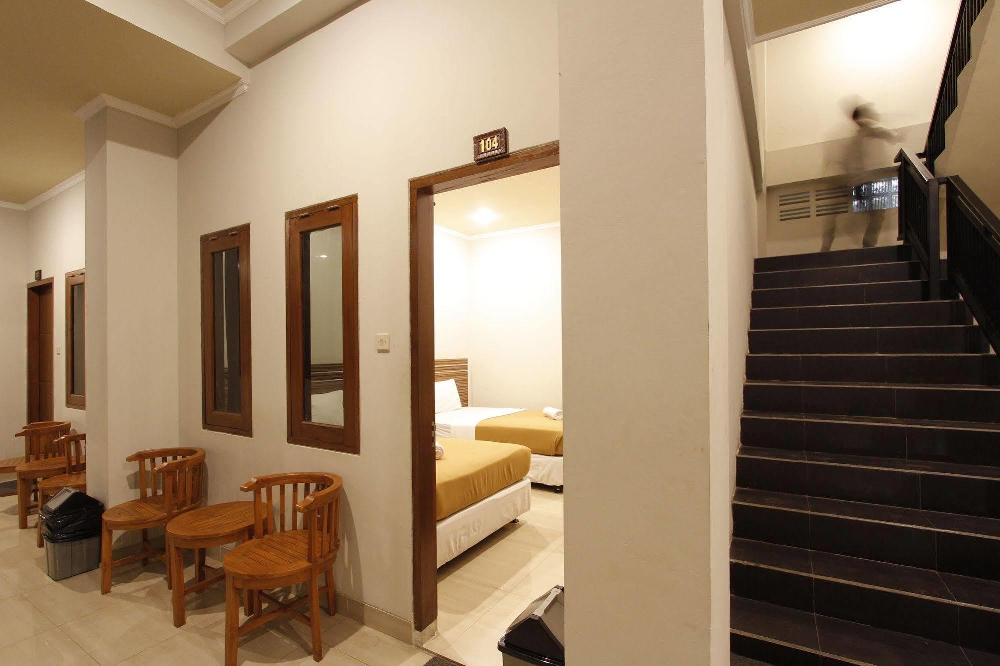 Palapa Hotel Mataram Exterior foto